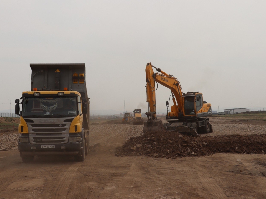 В Забайкалье началось строительство дороги к грузовому терминалу МАПП «Забайкальск» на границе с Китаем